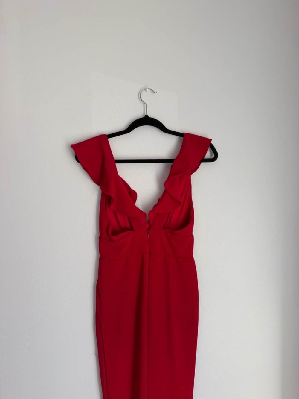 Lulu’s Red Ruffle V-Neck Jumpuit - Picture 3 of 4